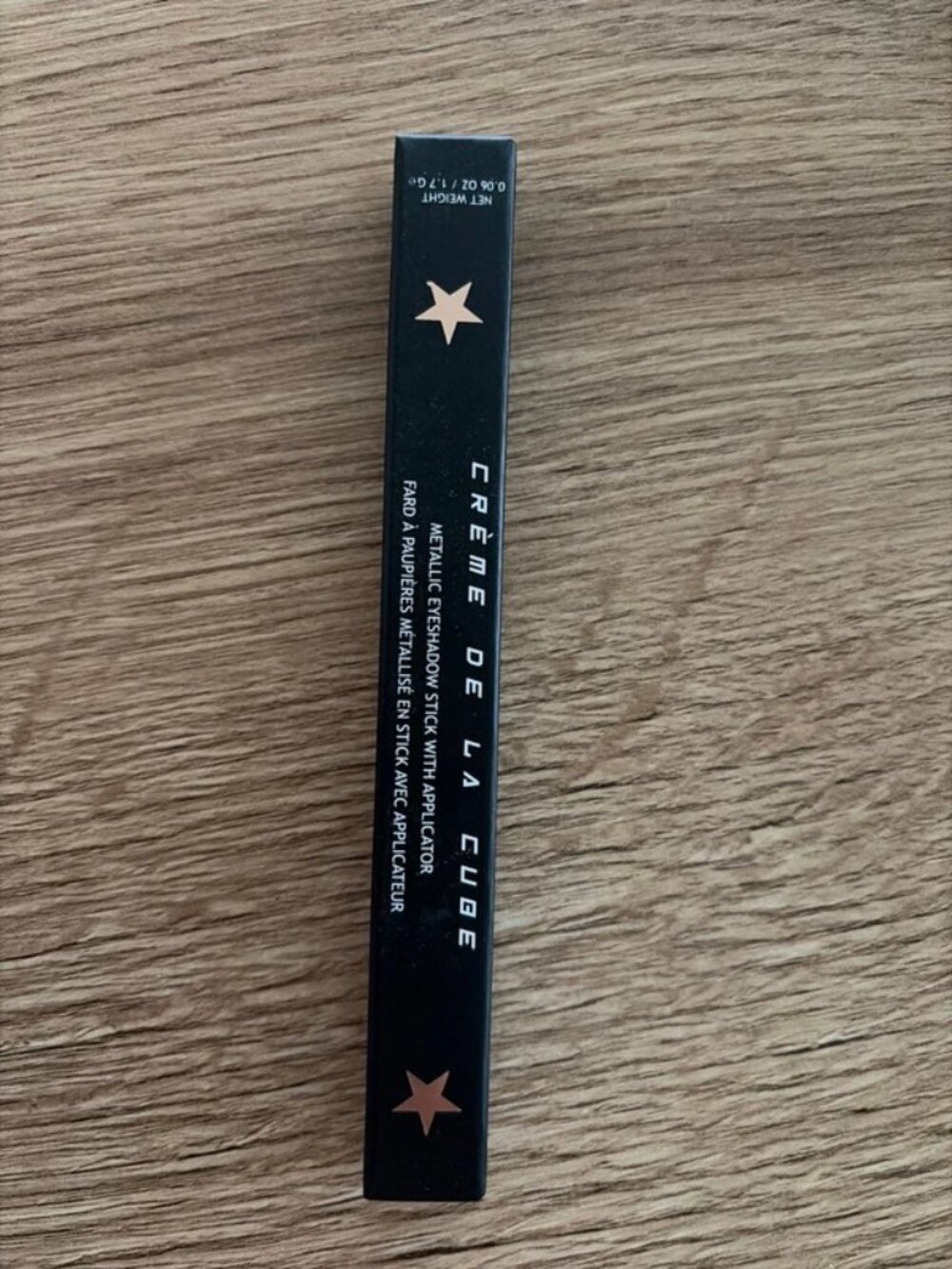 Creme De La Cube - Metallic Eyeshadow Stick in Luster - Picture 2 of 4